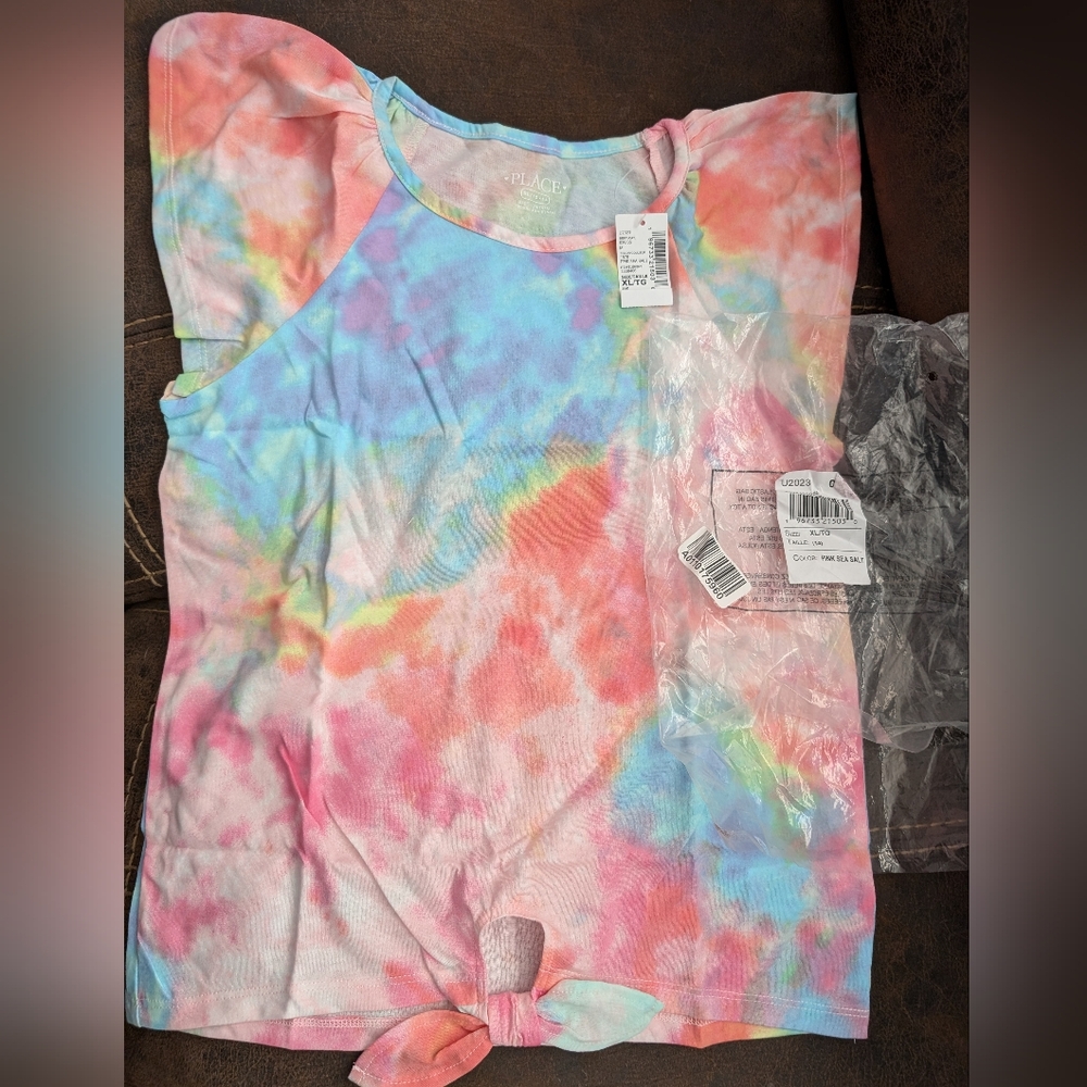 Short sleeve shirt